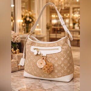 Louis Vuitton Sabia Bouzas PM Monogram Blonde White Shoulder Bag Cruise 2011